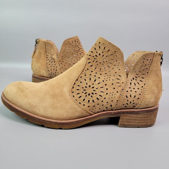 Sofft Women’s Barrosa Sunset Orange Suede Ankle Bootie Size 8.5M - Picture 2 of 8